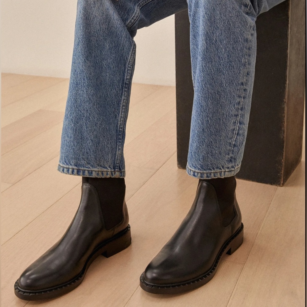Reformation Alexa Neoprene Chelsea Boot 9.5
